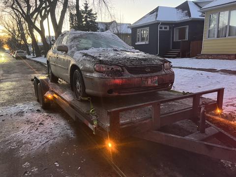GetMyScrapCar | Junk Car Removal of a Ford Taurus for Scrap Metal Recycling