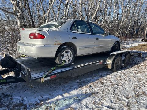 GetMyScrapCar | Silver Junk Car Removal for Scrap Metal Recycling