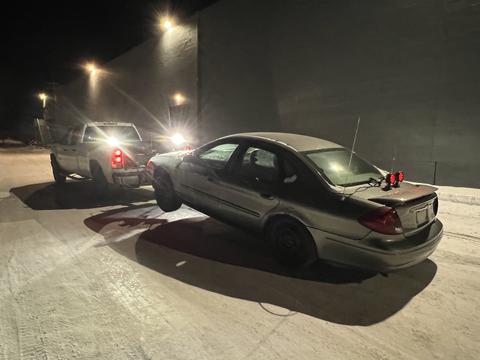 GetMyScrapCar | Junk Car Removal of Ford Crown Victoria for Recycling